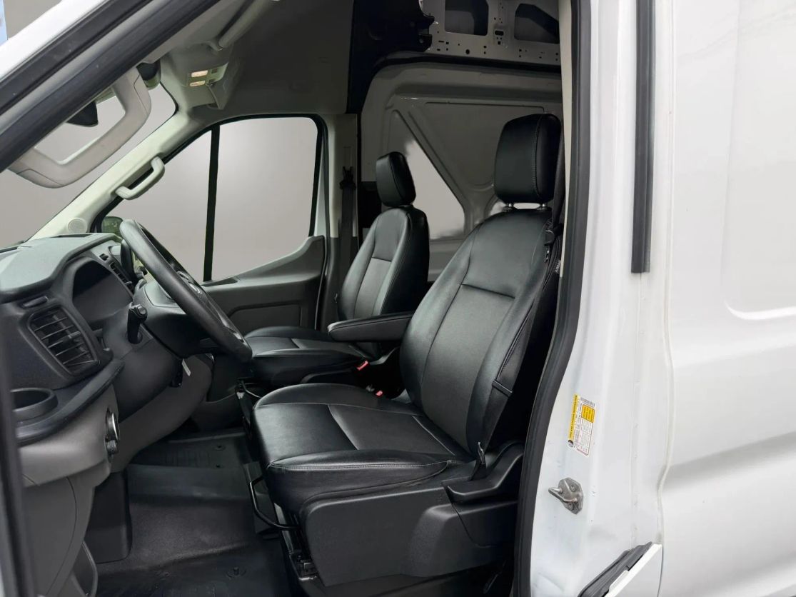 ford transit van 2022 1FTBR2X80NKA80952 image ford transit van 2022 1FTBR2X80NKA80952 image